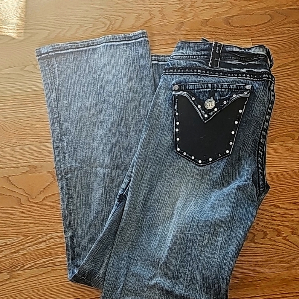 COWGIRL TUFF JEANS